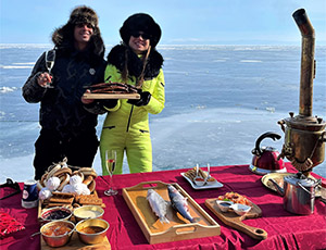 Пикник на льду Байкала